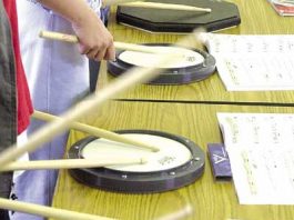 Parents lobby for music program