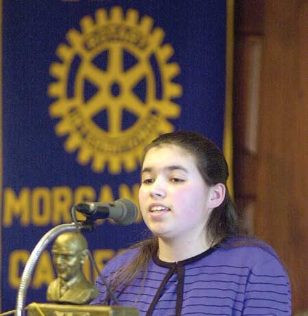 LO soph wins Rotary speech contest