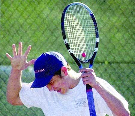 Acorn baseball knocks off Salinas, 13-3