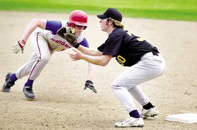 Acorns open tourney with win; drop next two games