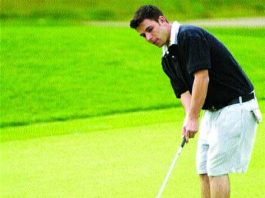 Justesen leads TCAL with three over