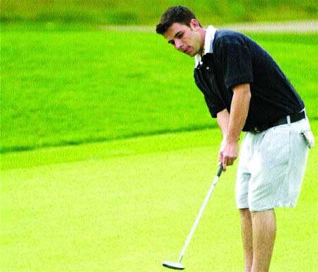 Justesen leads TCAL with three over