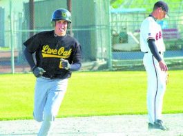 Live Oak trots into first place