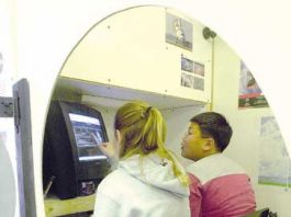 Shuttle sparks interest in science