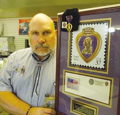 Recognition for SM postal clerk