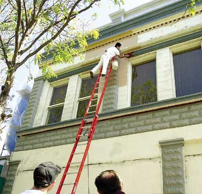 Facelift for downtown building