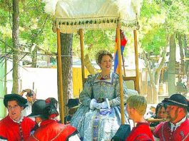 Renaissance Faire takes visitors back in time