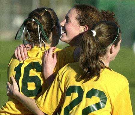 Soccer: Home rout of Gilroy caps undefeated league season for LO girls