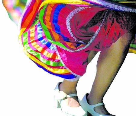 Students learn history from the trenches