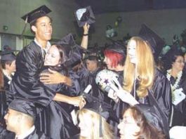 Gavilan awards 389 degrees at graduation ceremony