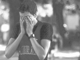 Acorn Ladies Barely Defeat Mustangs