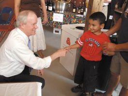 Dems Urge Participation