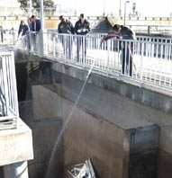 Teams picks up trash at Britton