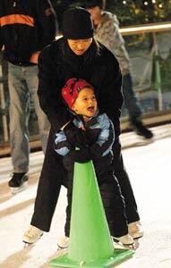 Bonfante Gardens Park Twinkles Festive Fun