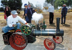 Farming Heritage Comes to Life at San Martin Tractor Show