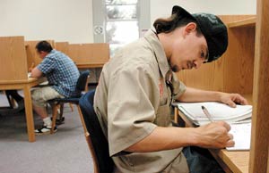 CalWORKs Helps Students Find Jobs