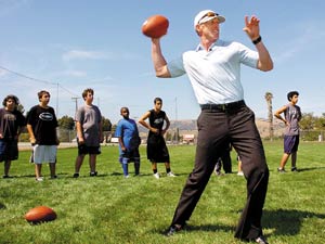 Jeff Garcia’s Foundation Meets Critical Needs