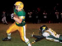 Narrow Victory for Live Oak