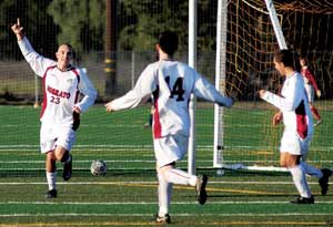 Jackson shines as Sobrato sweeps LO