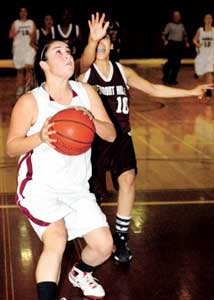 Lady Bulldogs advance