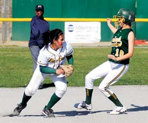 Defending champs outpower Acorns