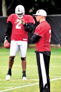 Garcia rubs off on Raiders