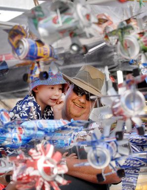 Morgan Hill tasters brave the heat at annual festival