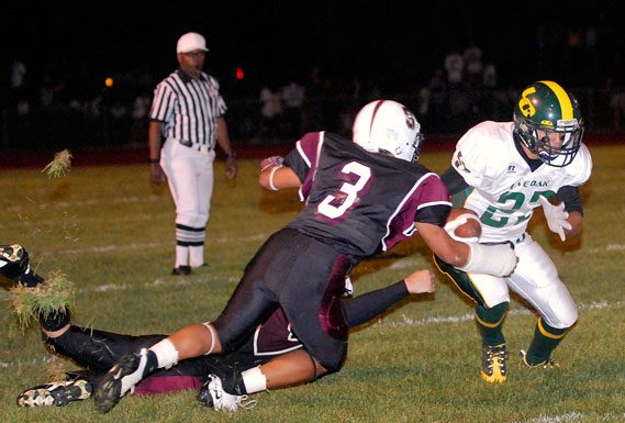 Bulldogs make history, stun Live Oak 27-6 in El Toro Bowl III