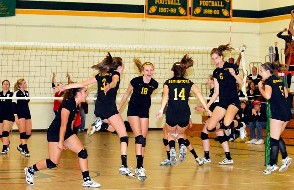 Team effort pushes Acorns past Sobrato