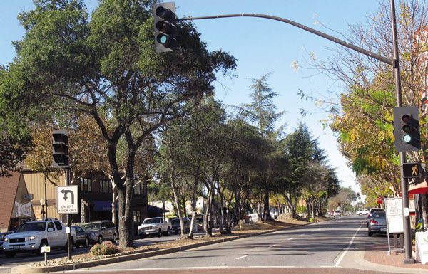 Widen Monterey Road median?