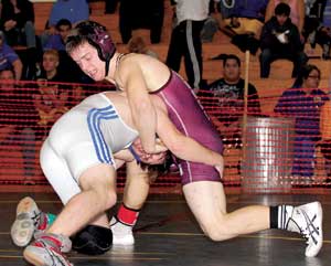 BVAL FINALS: Fernandez wins 154-pound title; Johnson performs ‘miracle’ at 132