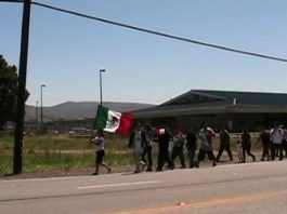 Hispanic students leave school, march to show support for Mexico