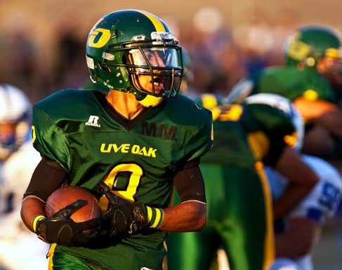 FOOTBALL: Acorns drop season opener to Mustangs, 35-30