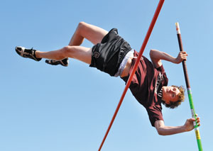 TRACK AND FIELD: Meldrum overcoming injury