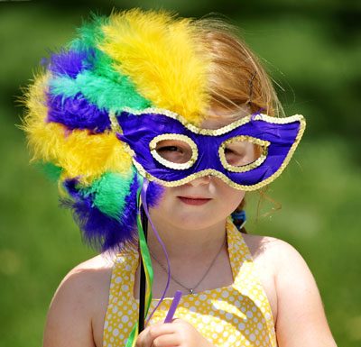 Mushroom mania: Mardi Gras festival attracts thousands