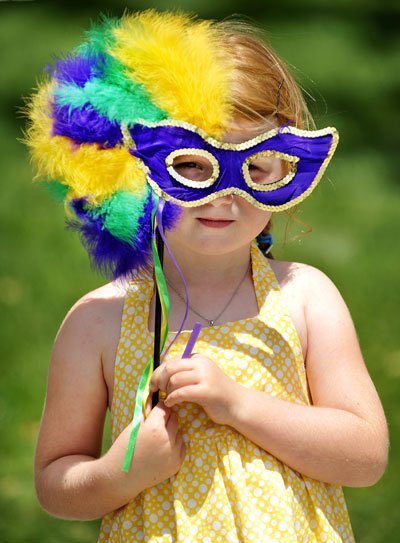 Mushroom mania: Mardi Gras festival attracts thousands