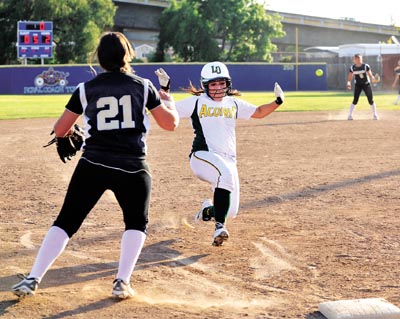 SOFTBALL: Live Oak drops contest to powerful Mitty