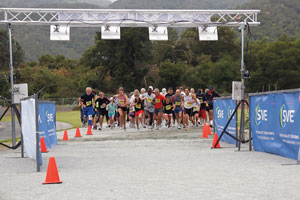 No thorns about Run for the Stinkin’ Roses