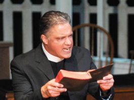 ‘Inherit the Wind’ blows into town