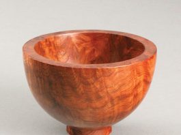 Turning wood into pottery