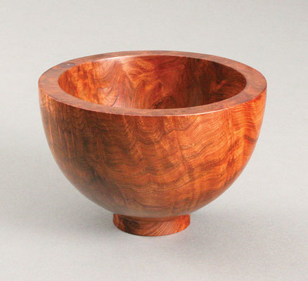 Turning wood into pottery