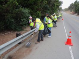 Recology South Valley employees volunteer