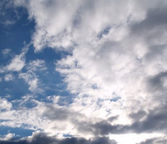 Approaching storms bring chance of rain, lightning