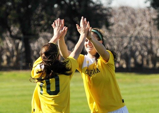 Live Oak vs Christopher CCS girls soccer