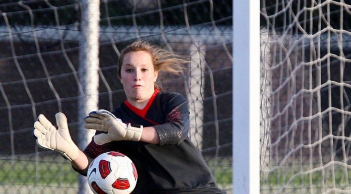 Cropp named top senior; four Acorns honored