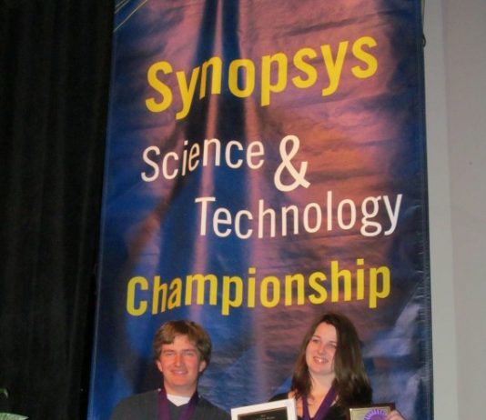 MH students win science fair, two on their way to Pittsburgh