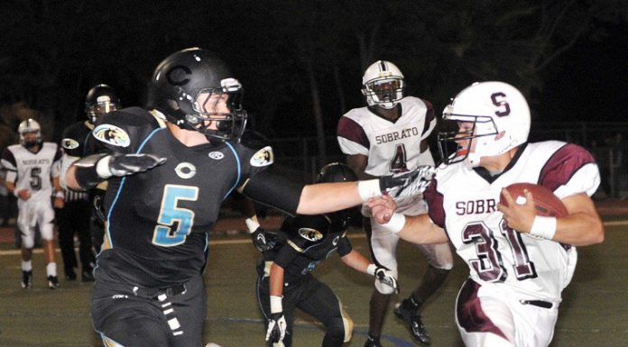 Football: Bulldogs face Gilroy riding high