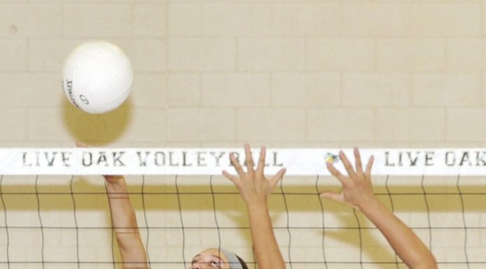 Volleyball: LO improves to 5-2 with victory over Andrew Hill