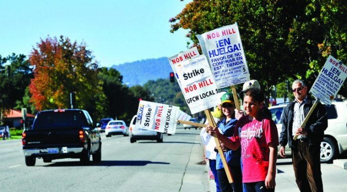 UPDATE: Nob Hill picketers win new agreement