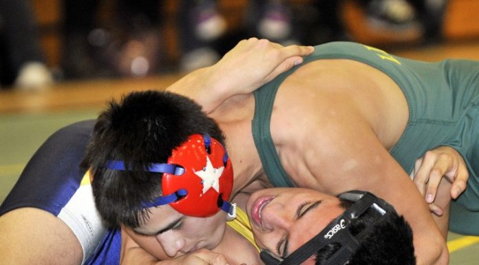 Live Oak vs Lincoln Wrestling